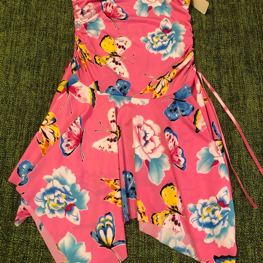 Pink mini strapless dress
